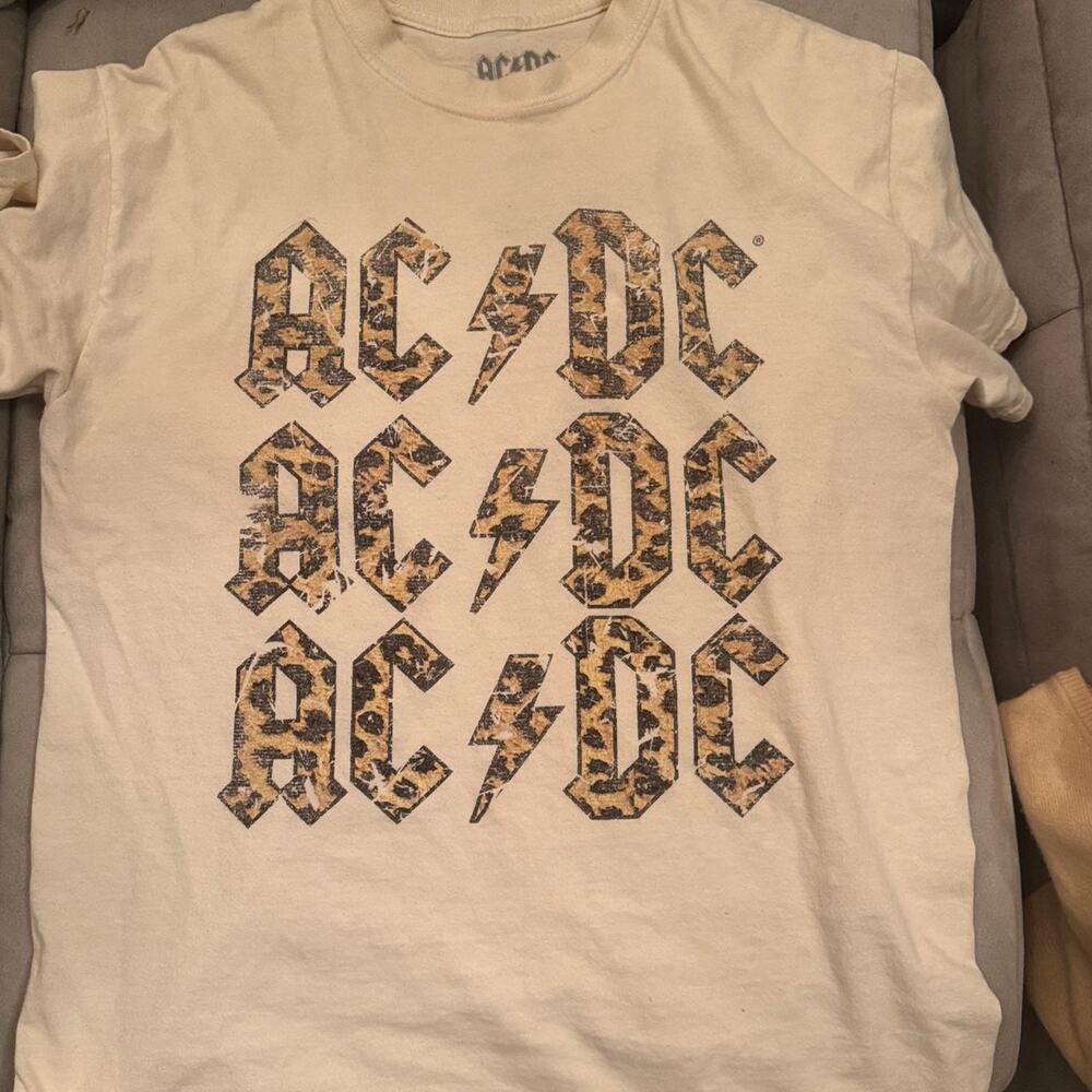 vintage graphic band tee acdc leopard print